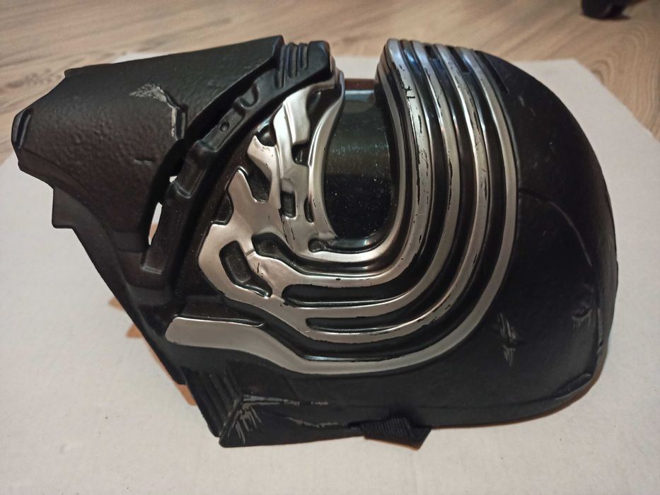 Casca originala Kylo Ren-Star Wars/Hasbro 2015 cu schimbator voce