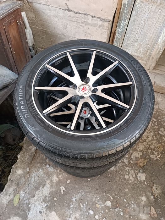 Vossen Diska Balon 215 55 R17 Holati Yaxshi Skitkada