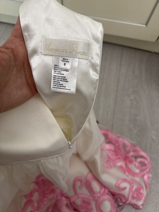 Нарядное платье для девочки