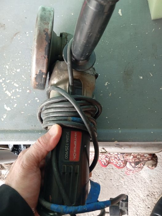 Болгарка Интерскол