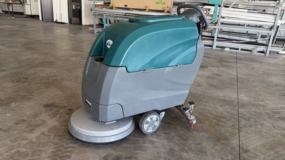 Подопочистваща машина Saubex B50