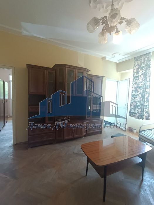 3-стаен в Шумен-Център площ 90 цена 800