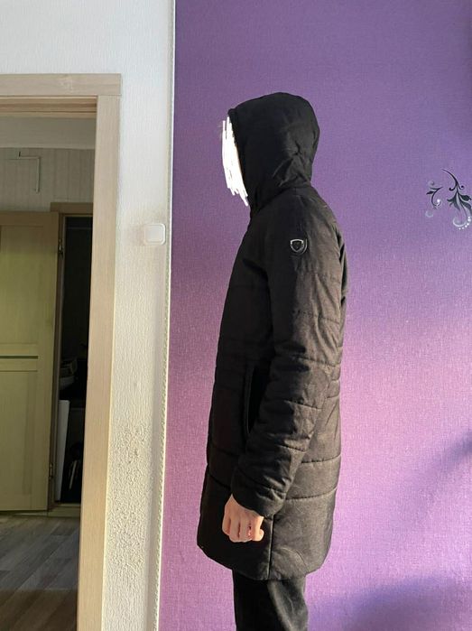 Продам демисезонную куртку