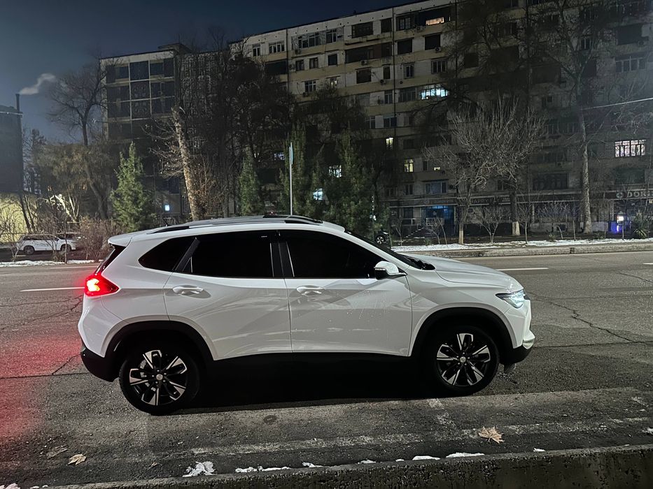 Продам Tracker 2 2020