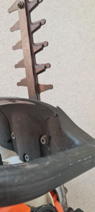 Masina tuns gard viu Stihl Hs 45