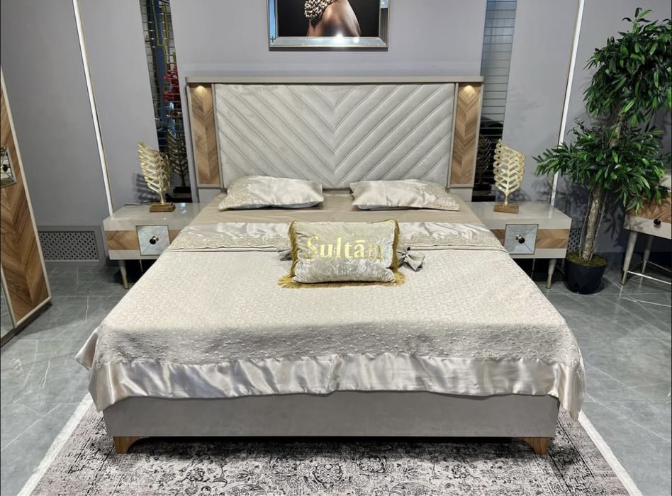 Спальный гарнитур турецкий Б/у