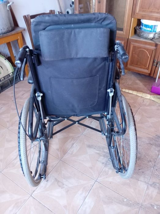 Инвалидная коляска