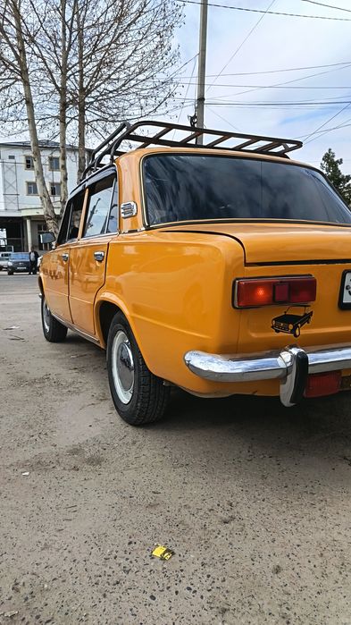 Vaz 01 sotiladi 11 qilingan
