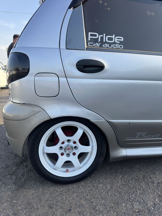 R14 sport diska sotiladi