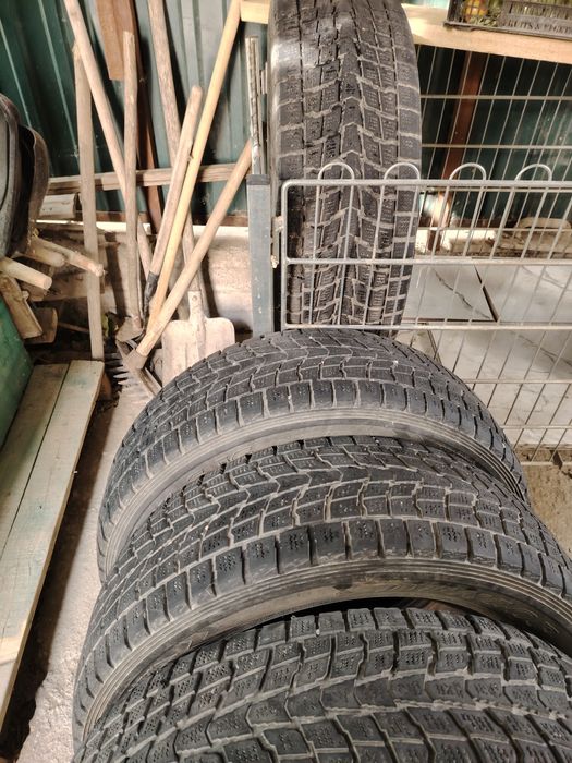Шины Dunlop 225/60/R18