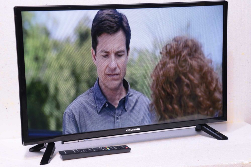 Televizor LED Grundig 32 GHB 5742, Diagonală 81 cm (32"), HD, Șasiu GM.
