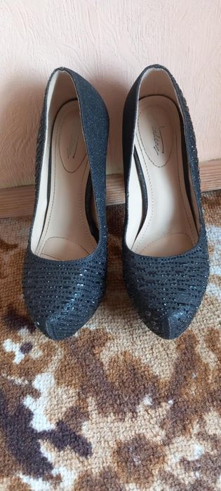 Дамски високи токчета