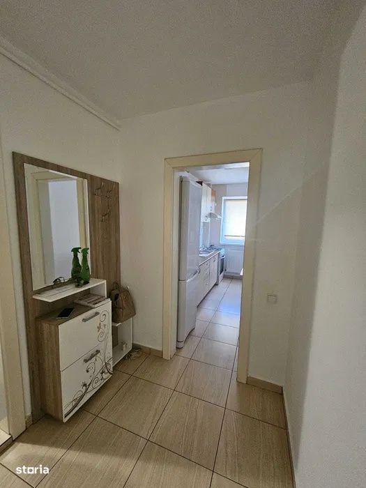 Apartament 2 camere semidecomandate, 56 mp, parcare + aer conditionat,