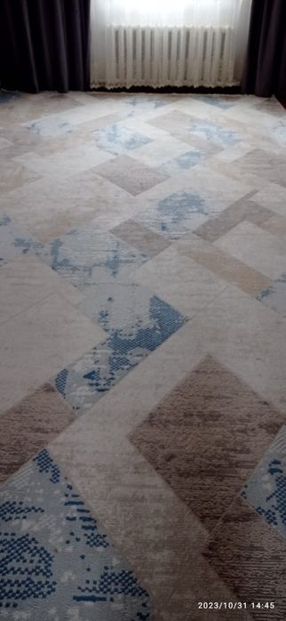 Кілем сатылады б/у