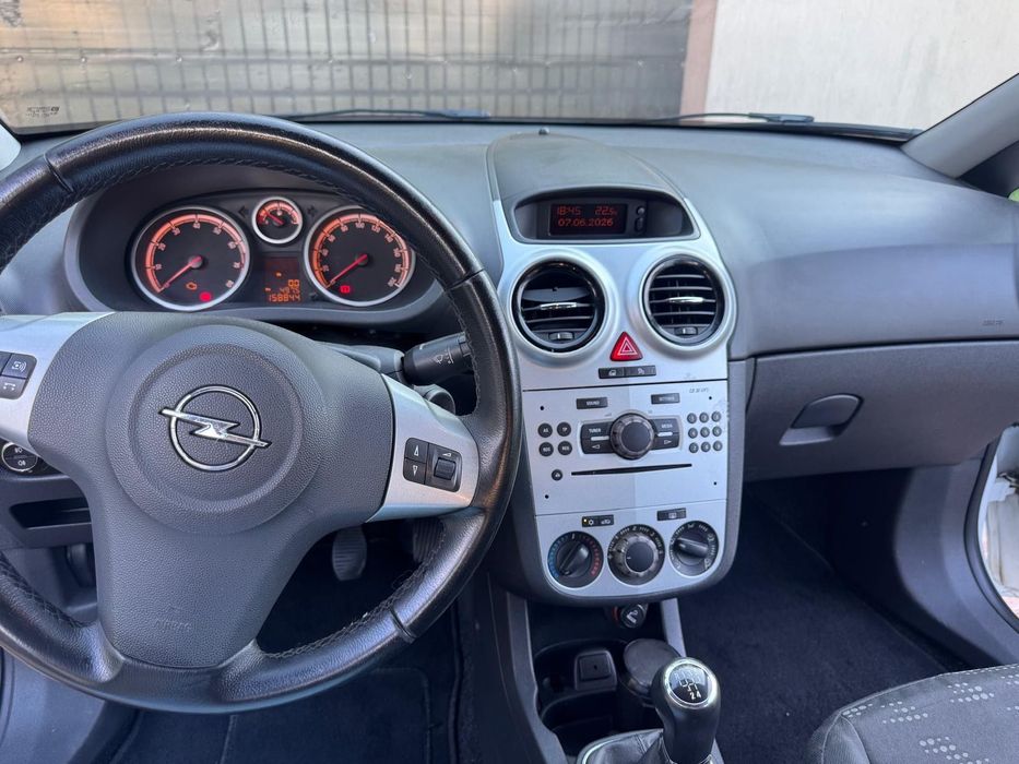 Opel Corsa 2014 160000 km