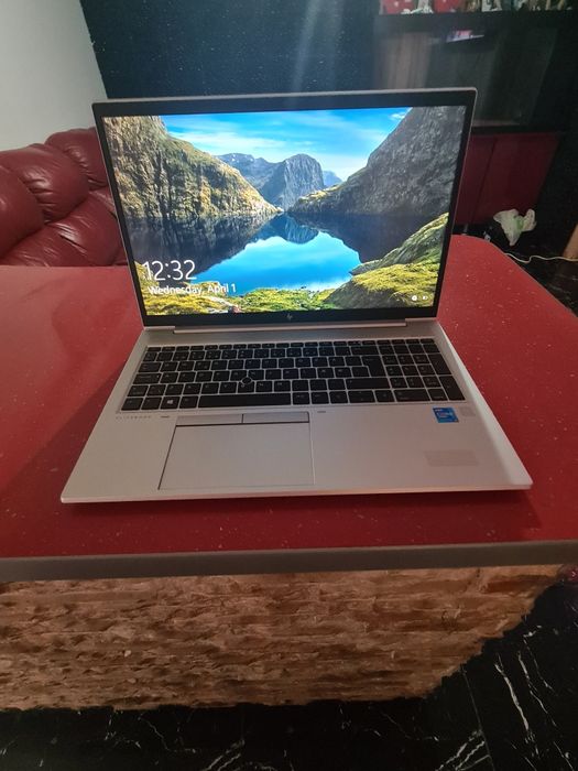 Okazie!!!HP Elite Book 850 15,6"G8 I5 - 11th gen Ca nou