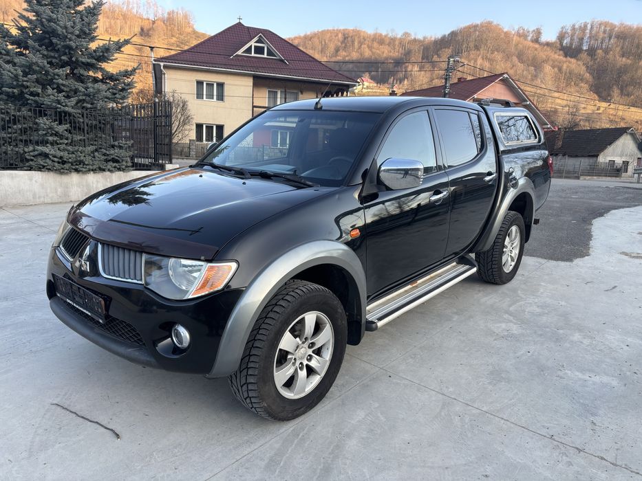 Mitsubishi l200