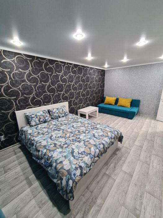 1 комнатная квартира в центре !