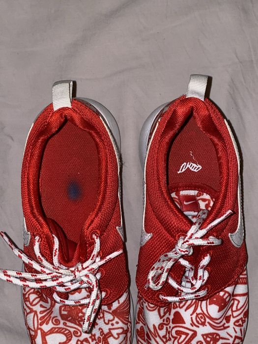 Продам кроссовки Nike