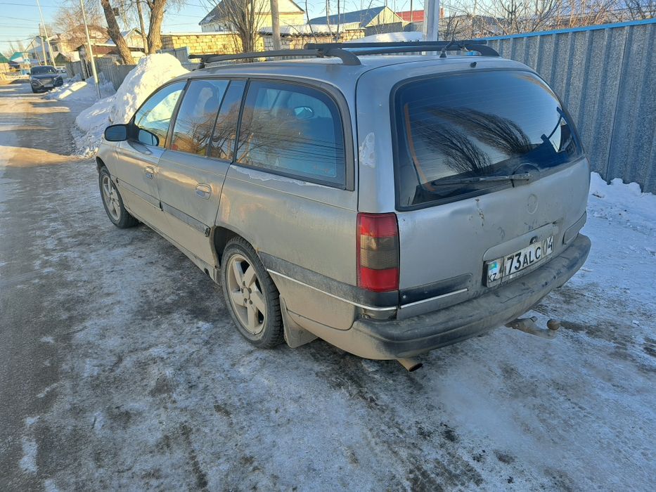 Продам Авто опель омегаВ. 2.2литр.Акпп.