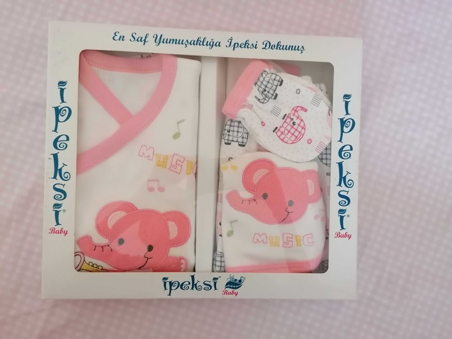 Подаръчен комплект за новородено р. 0-3 мес.