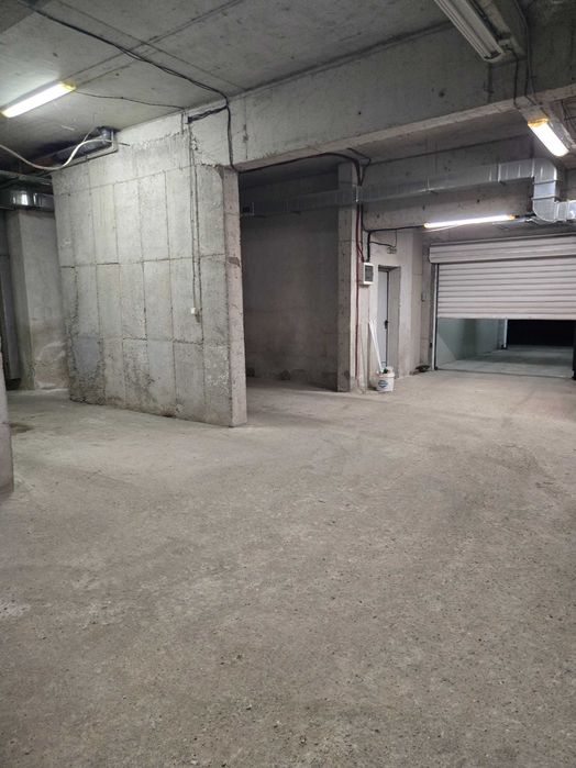 Дава се под наем Гараж / Паркомясто в Самоков - 20 кв.м за 76.5 € - Снимка #5