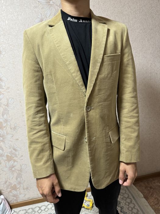 Продам пиджак новый!