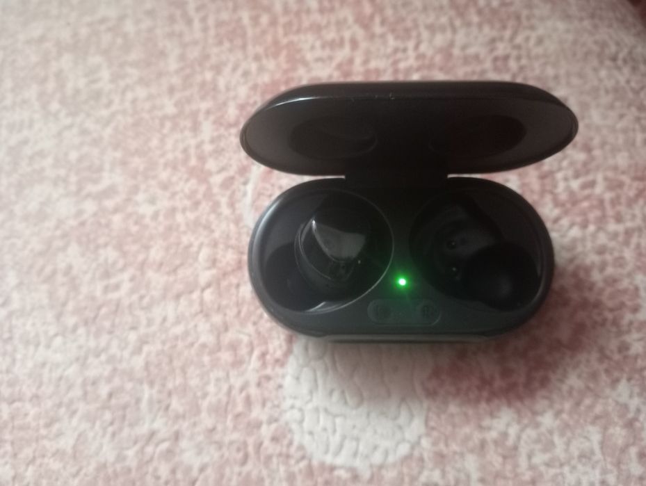 Галакси будс C77A