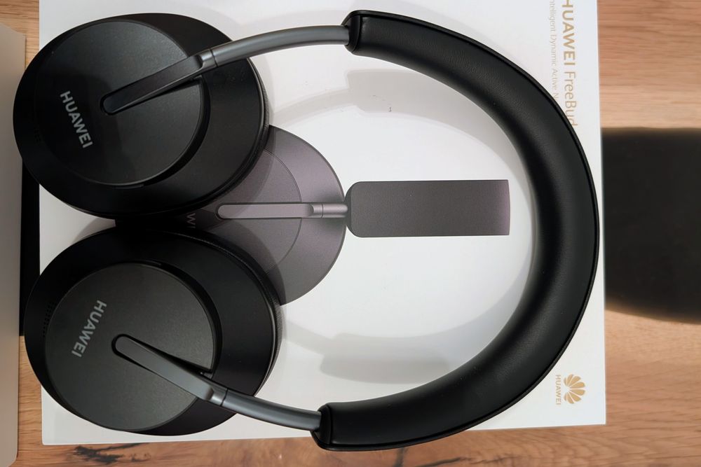 Casti Huawei FreeBuds Studio – Garantie, stare excelentă (ca noi)