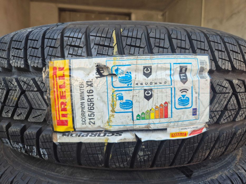 4 Anvelope M+S IARNA - 215/65/16 - PIRELLI - NOU - DOT 2020 !