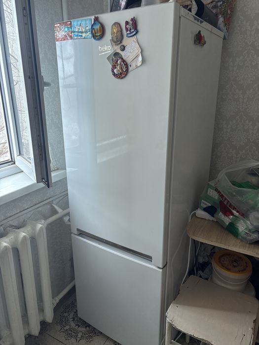 Продается холодильник