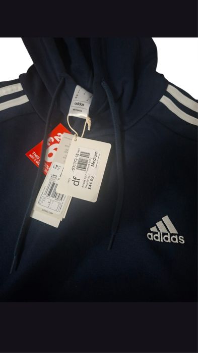Hanorac adidas nou cu etichetă