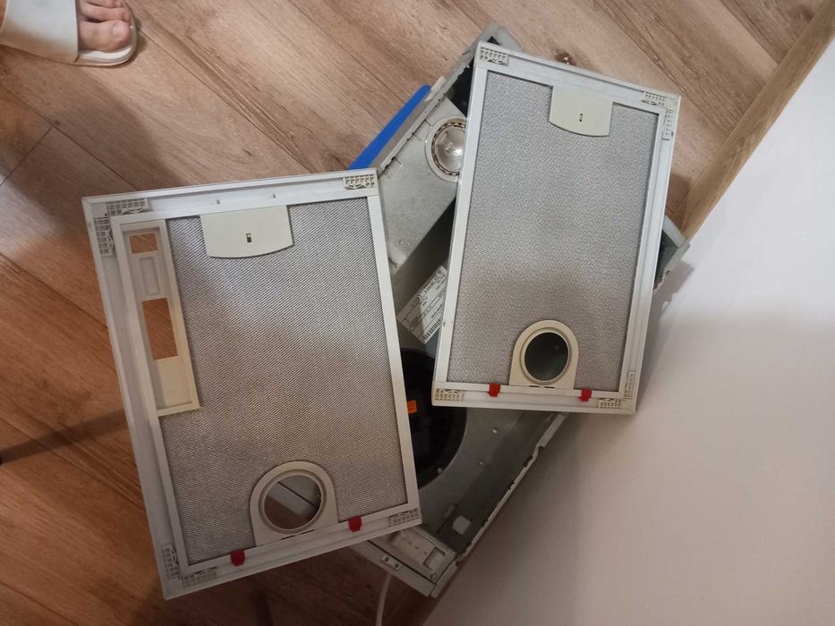 Hotă încorporabilă 53 x 37 cm, max. 618 mc/h