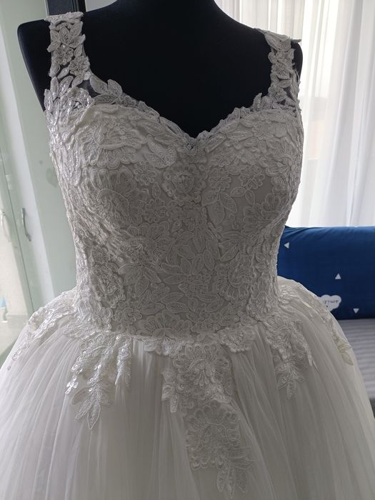 Vând rochie de mireasa