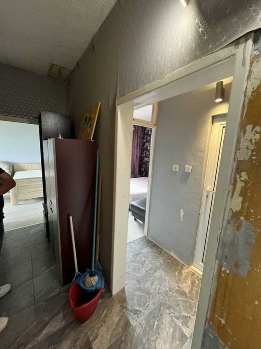 Двустаен апартамент в кв. Христо Смирненски