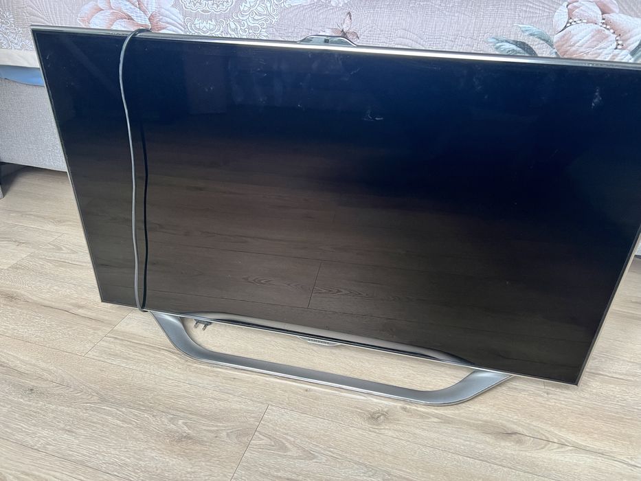 Продам телевизор самсунг