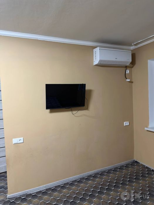 2/3 xona qilingan uy ijaraga beriladi Kirgili Pelikan
