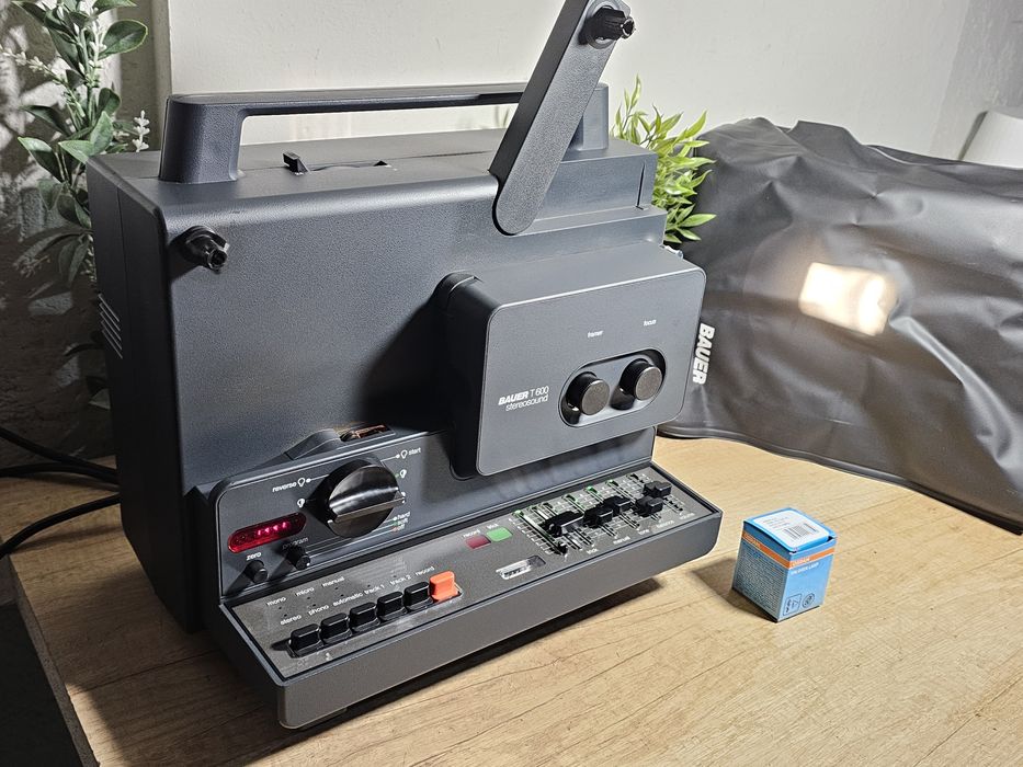 Video proiector BAUER T600 stereo sound, super 8mm, peliculă film
