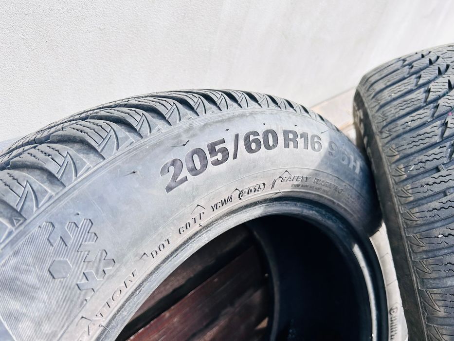 Cauciucuri iarna 205/60/16