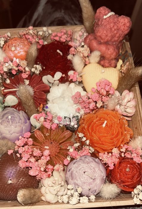 Lumânari handmade din diferute culori si modele
