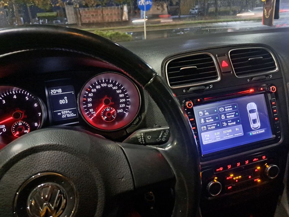VOLKSWAGEN Golf 2011 — imagine 5