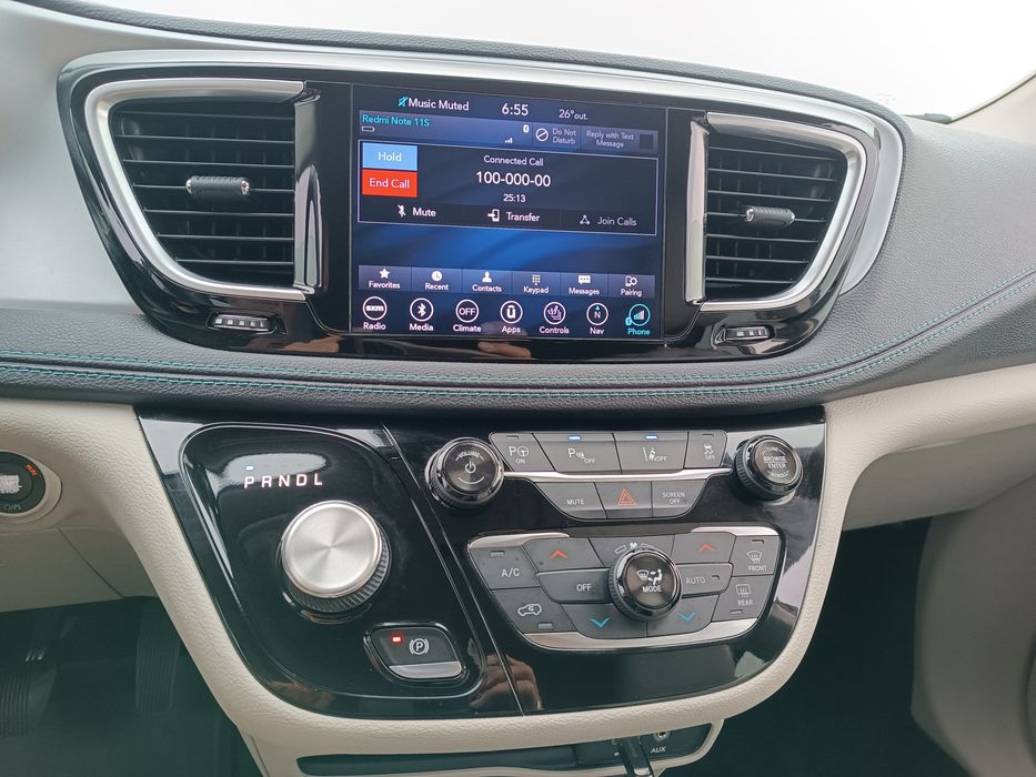 Chrysler Pacifica hybrid Limited