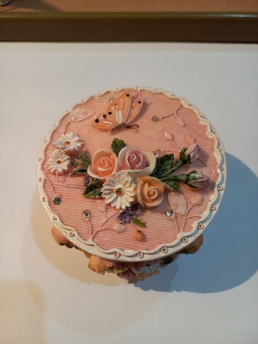 Шкатулка отличного качества