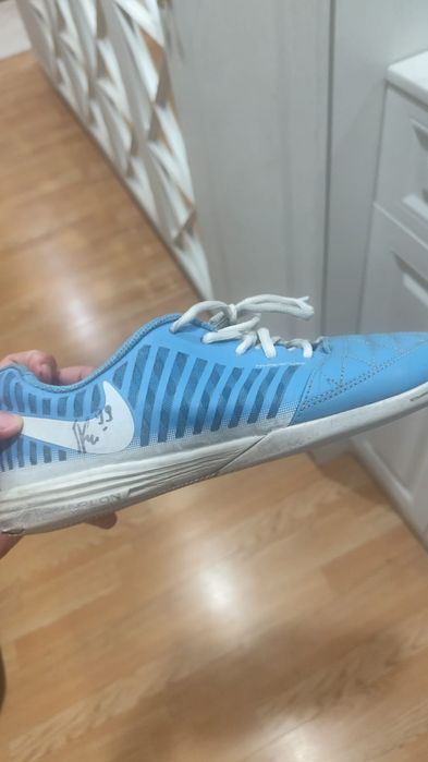 Футзалки 43 размер