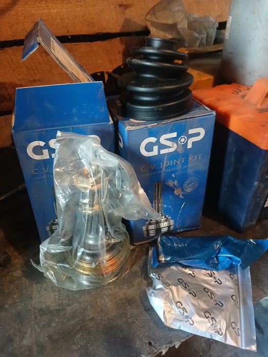 Наружная граната от Toyota corolla