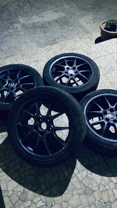 Лексус диски r18 титанки