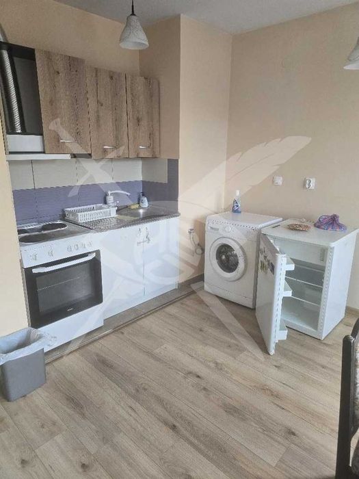 Дава се под наем Двустаен апартамент в София, Павлово - 65 кв.м за 460 € - Снимка #2