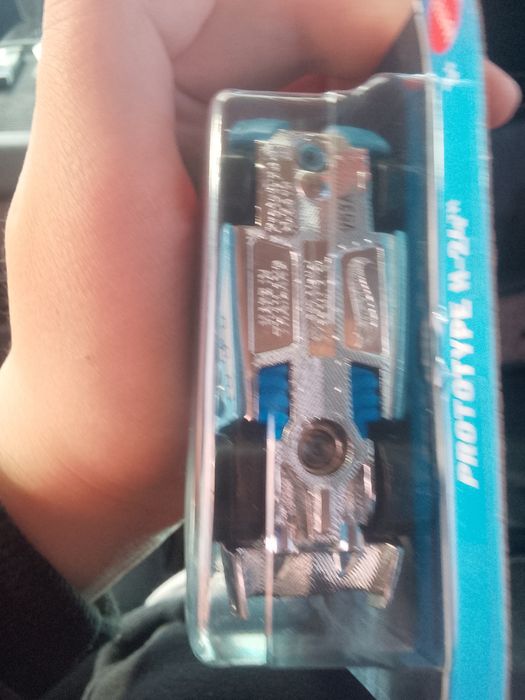 Hotwheels (не б/у) новая