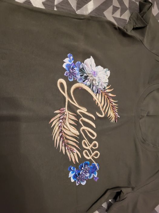 Дамска тениска Guess