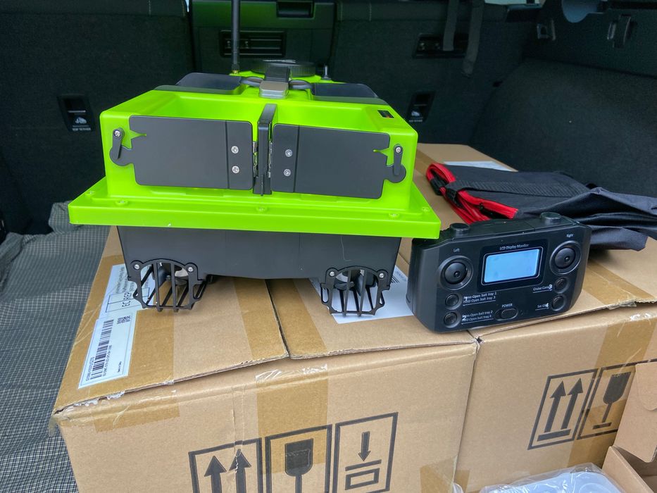 Лодка за захранка Д19